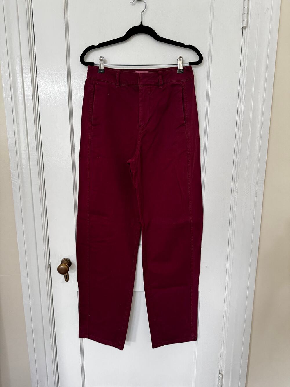 NWOT Universal Thread High-Rise Straight-Leg Burgundy Chino Pants